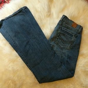 Lucky Brand bootcut size 8 29 jeans
